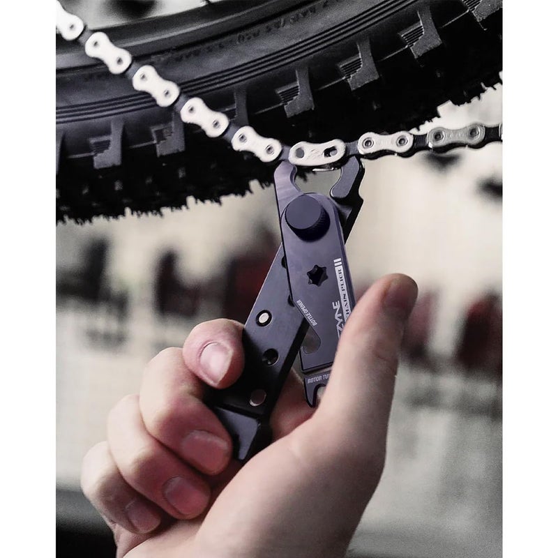 LEZYNE Multi-Chain Bicycle Pliers, Chain Link Removal Integrated with Chain Breaker Tool, Valve Core Wrench, Link Storage, All-in-One Bike Chain Tool - Image 4